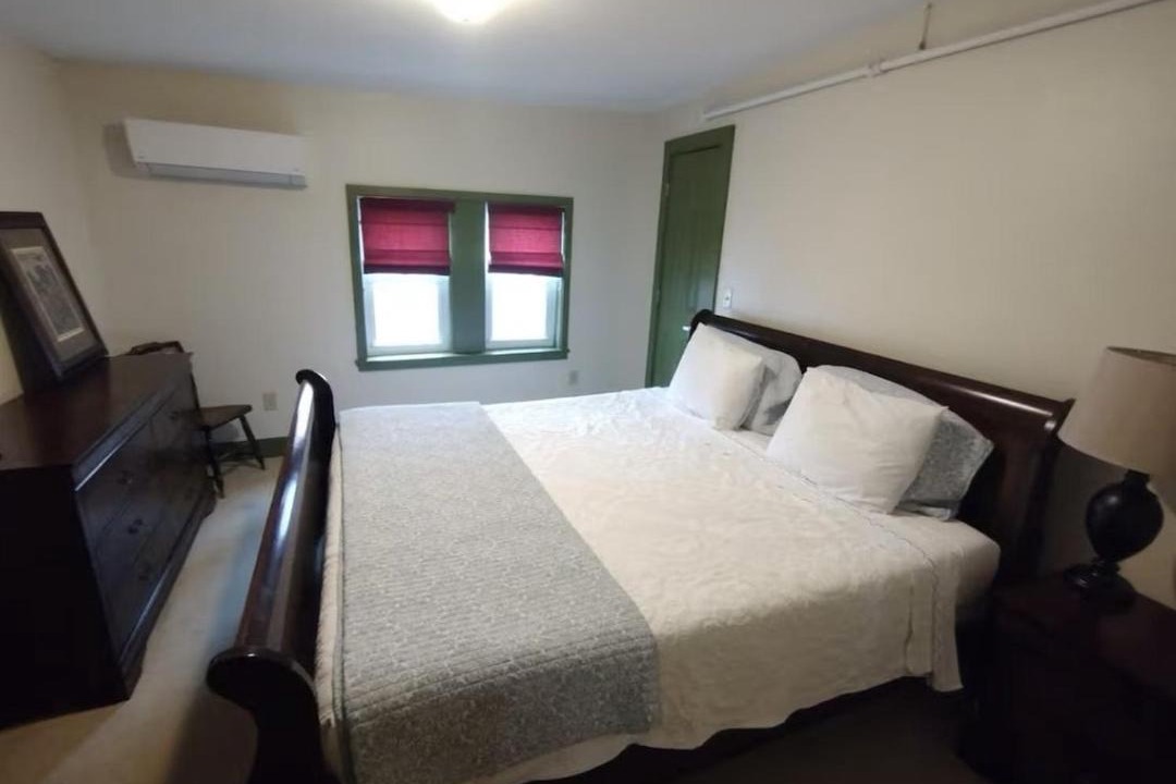 Photo of Bedroom in Princess Anne