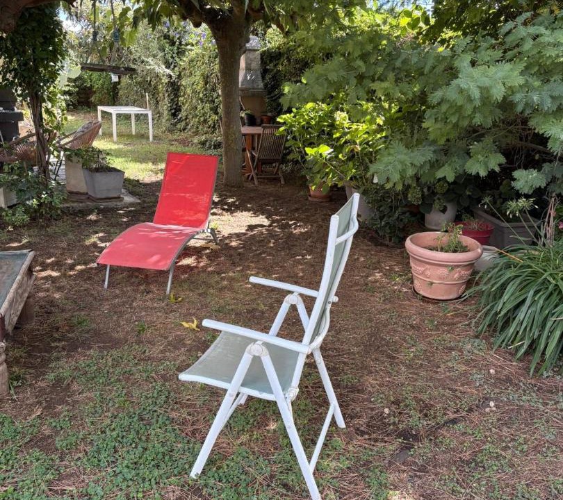 Photo of Others in Saint-Just