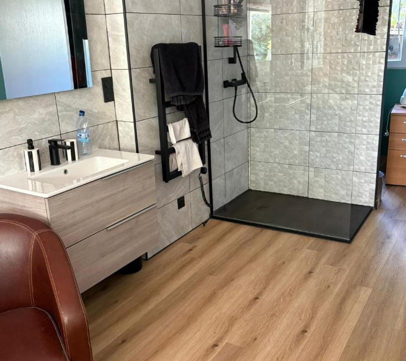 Photo of Others in Saint-Just