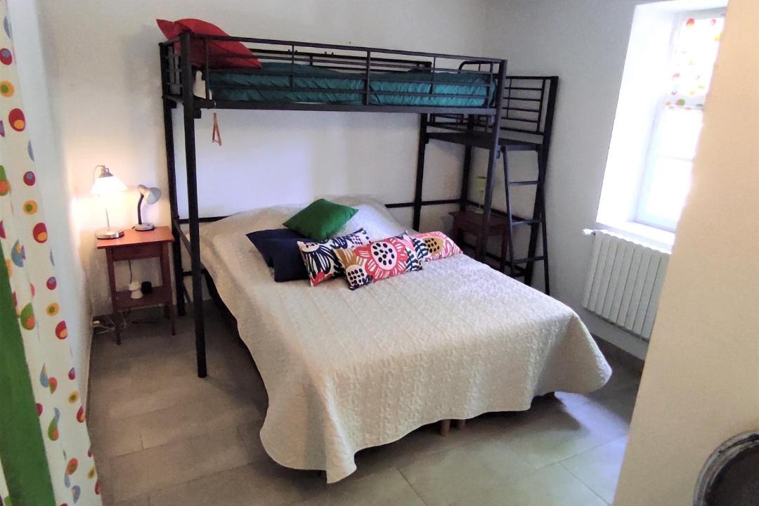 Photo of Bedroom in Entrechaux