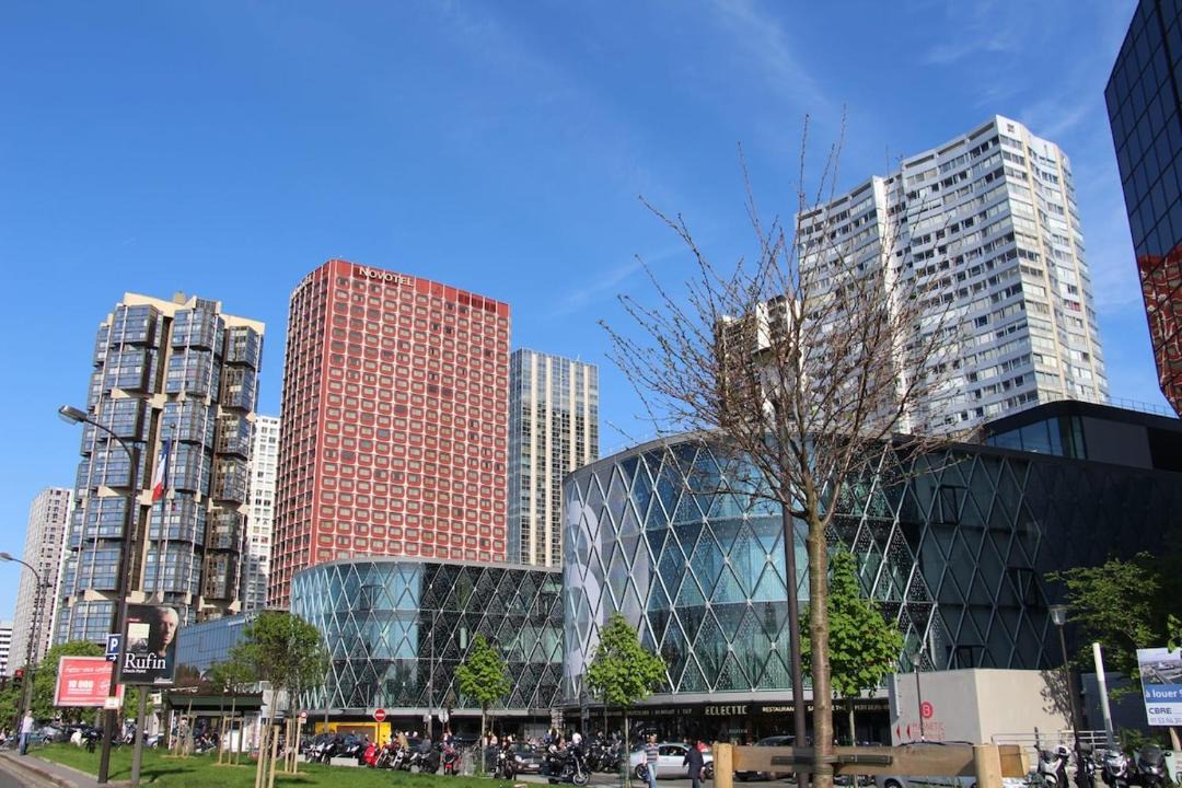 Photo of Buildings in Grenelle