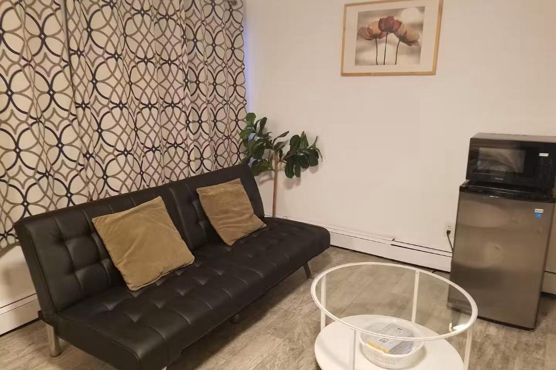 Photo of Others in Roslyn