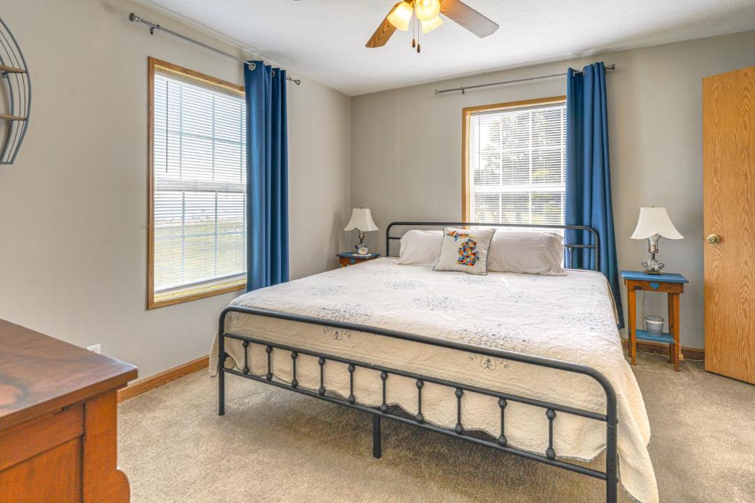 Photo of Bedroom in Harbor Beach