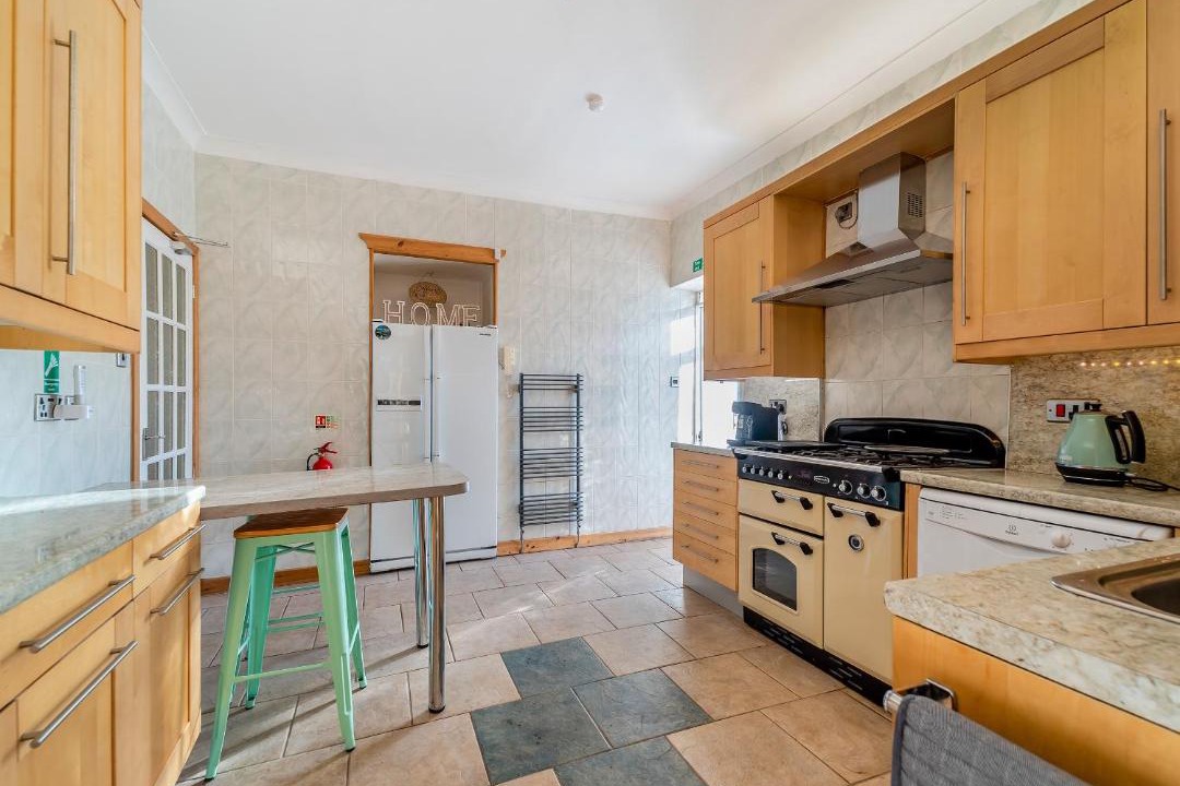 Photo of Others in Larkhall