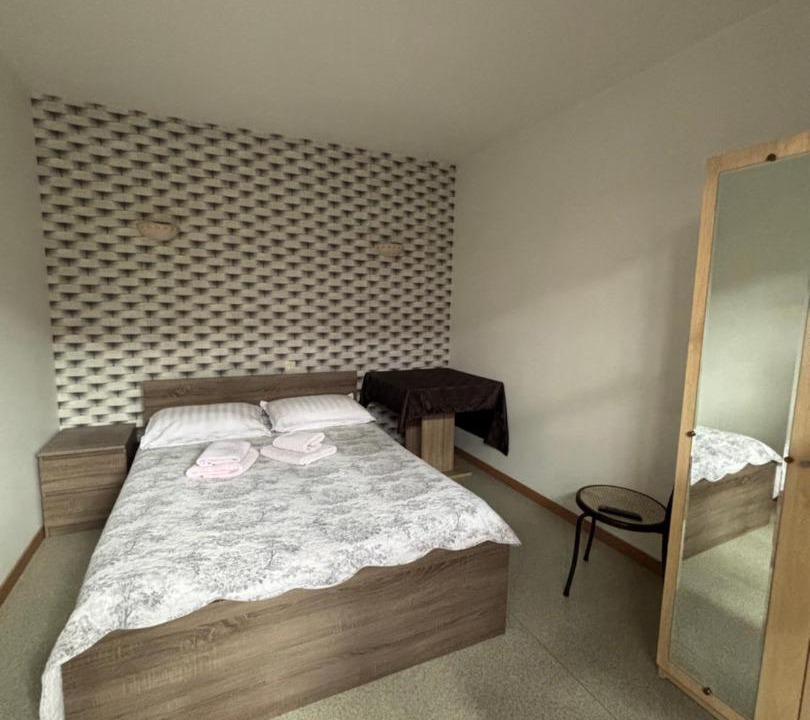 Photo of Bedroom in Cherisy