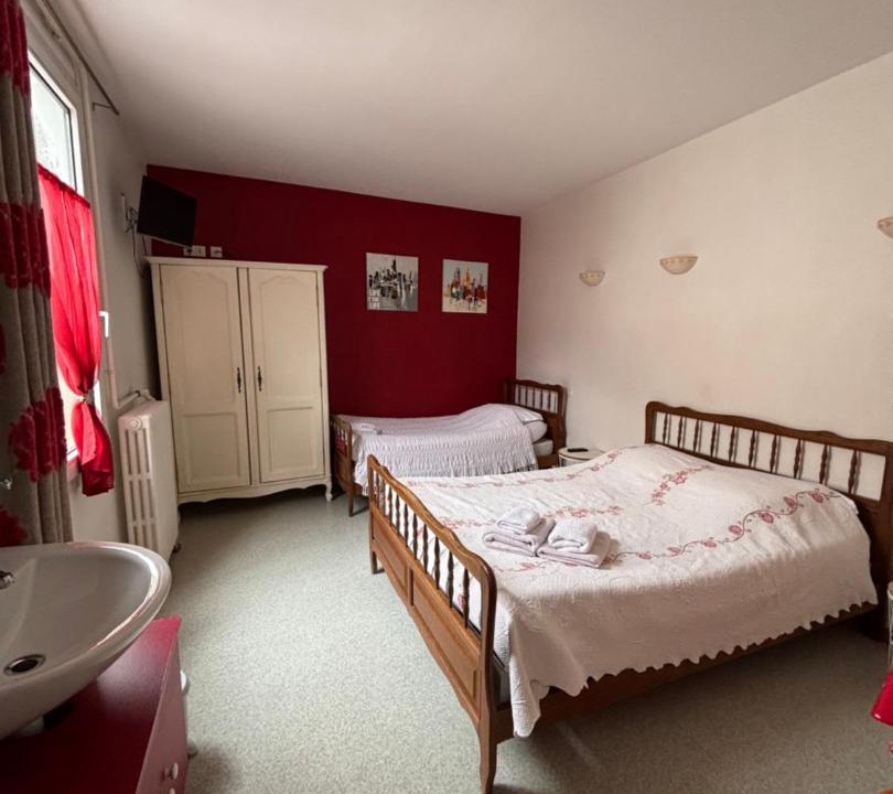 Photo of Bedroom in Cherisy