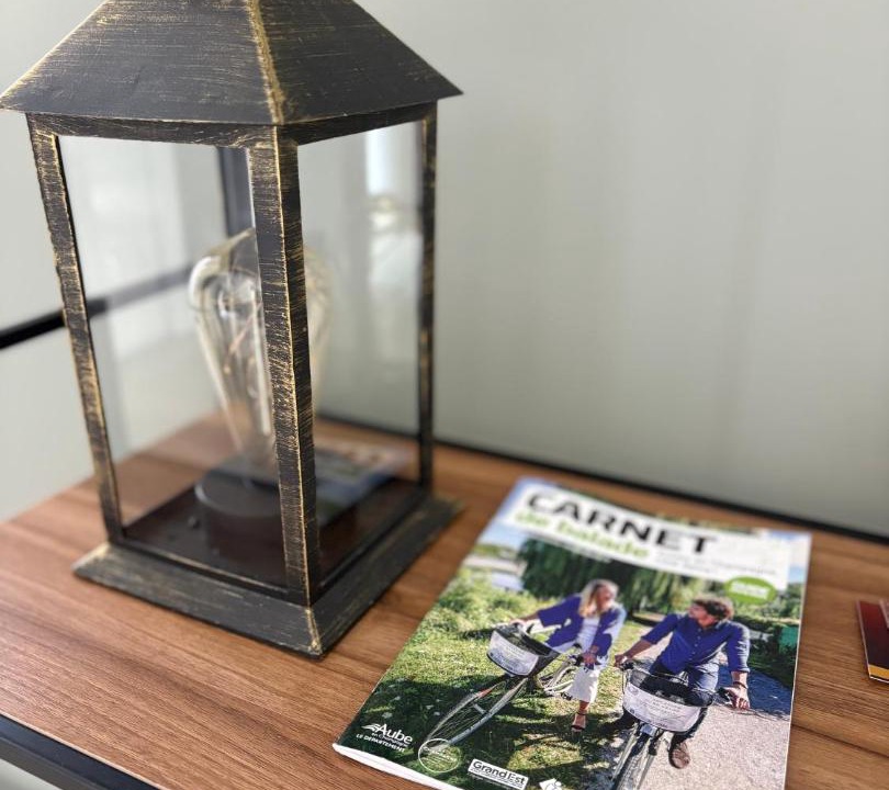 Photo of Others in Saint-Aubin