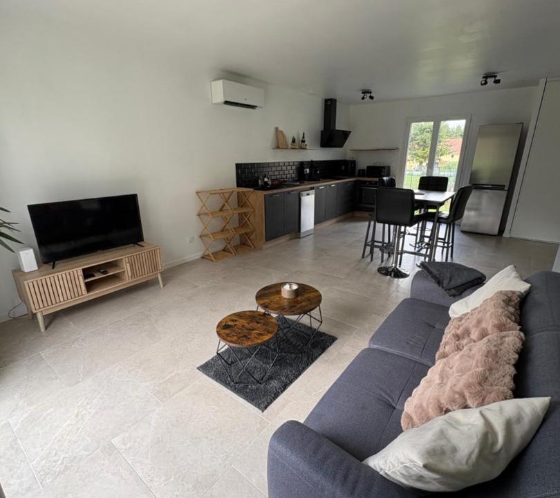 Photo of Others in Saint-Aubin