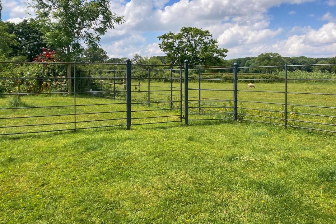 Photo of Others in Pulham