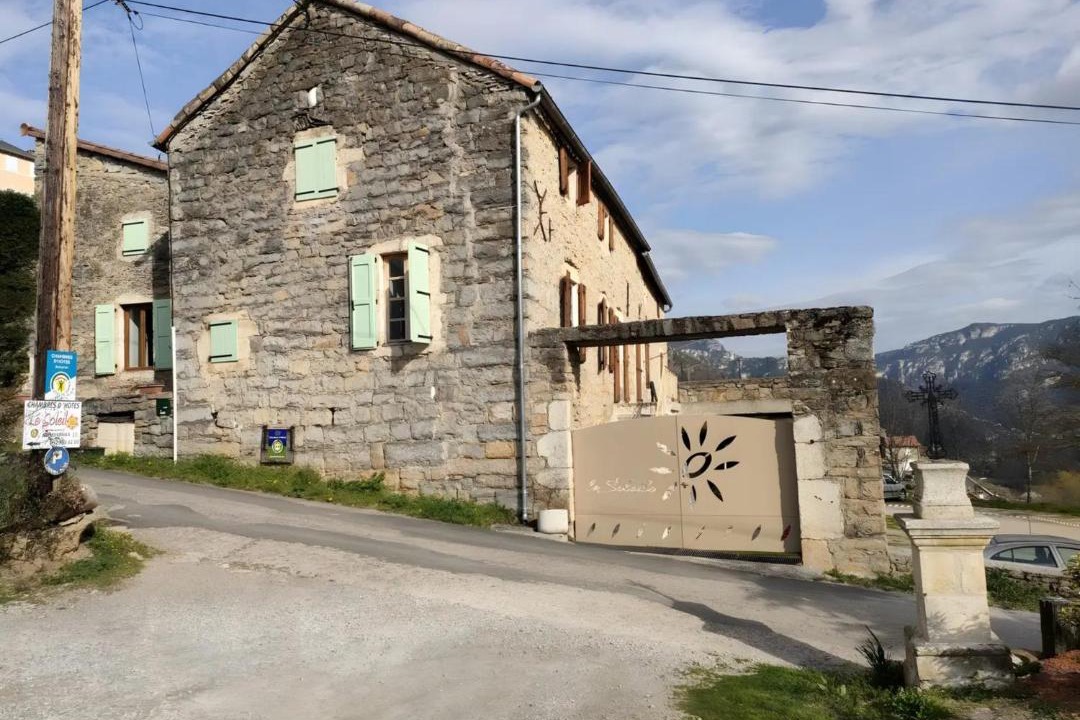 Photo of Others in Mostuejouls