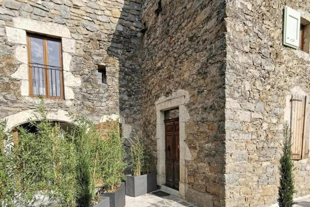 Photo of Others in Mostuejouls