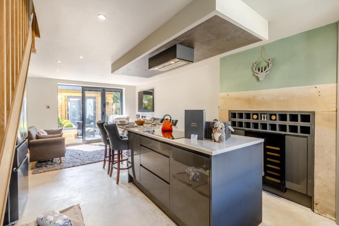 Photo of Others in Padfield