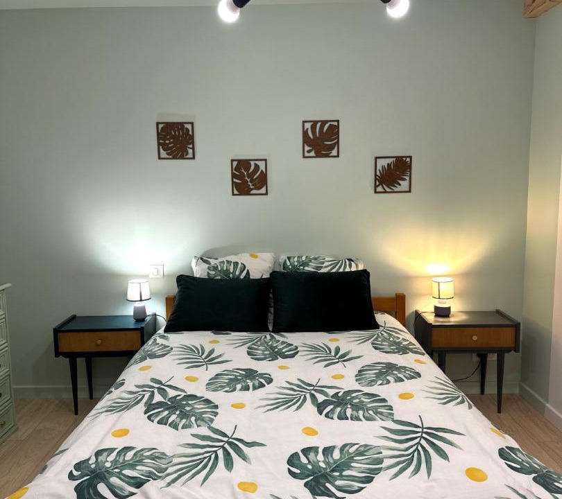 Photo of Others in Theys