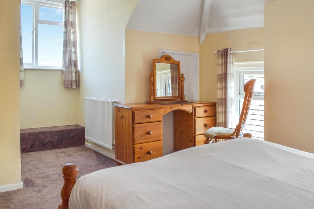 Photo of Bedroom in Cross Inn