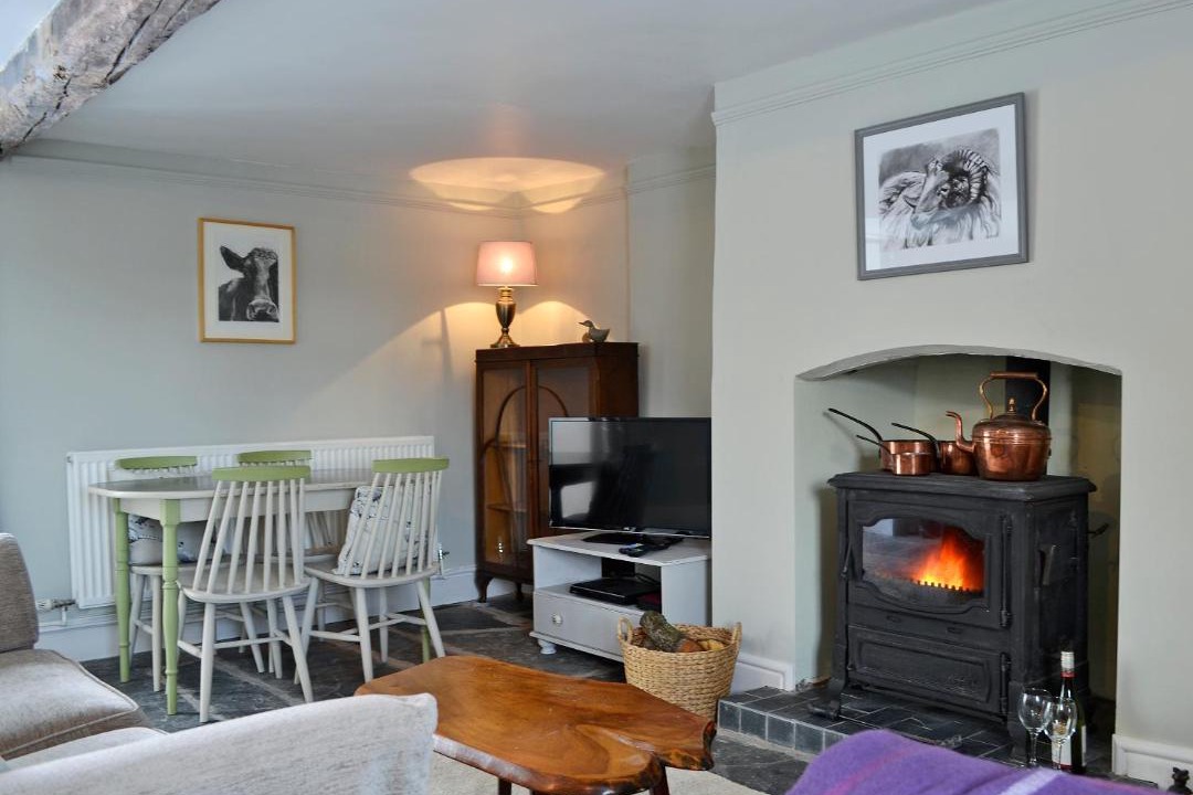 Photo of Others in Combe