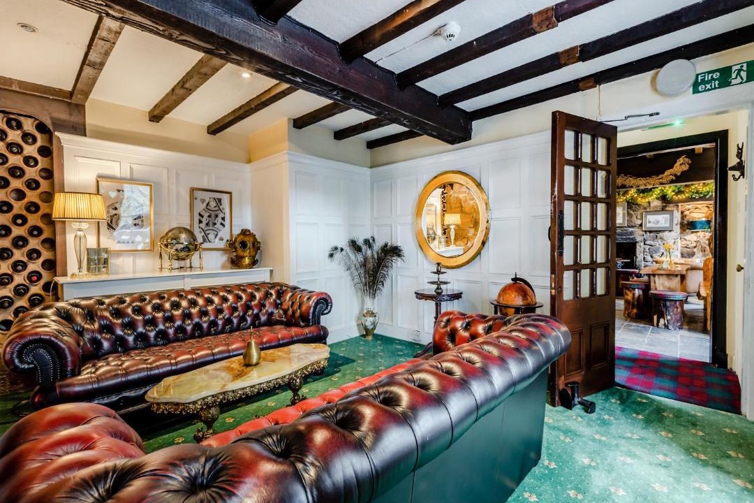 Photo of Others in Dollar