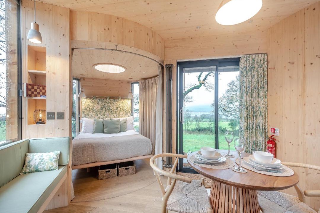 Photo of Others in Bankend