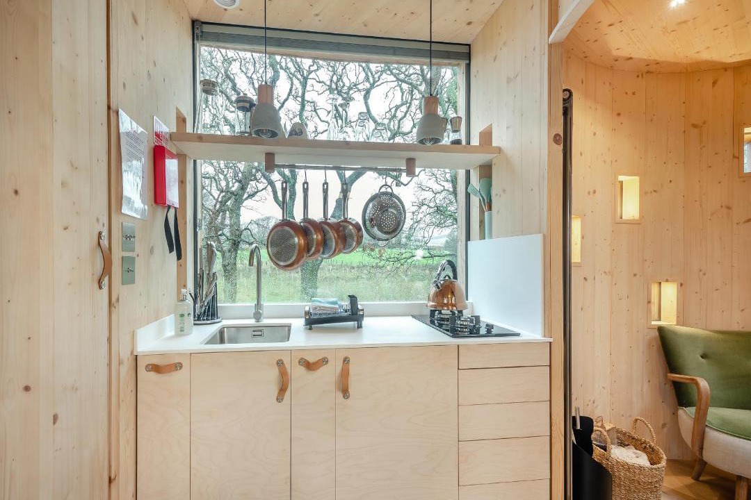 Photo of Others in Bankend