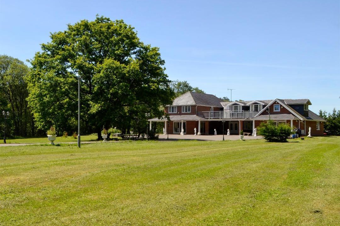 Photo of Others in Glanamman