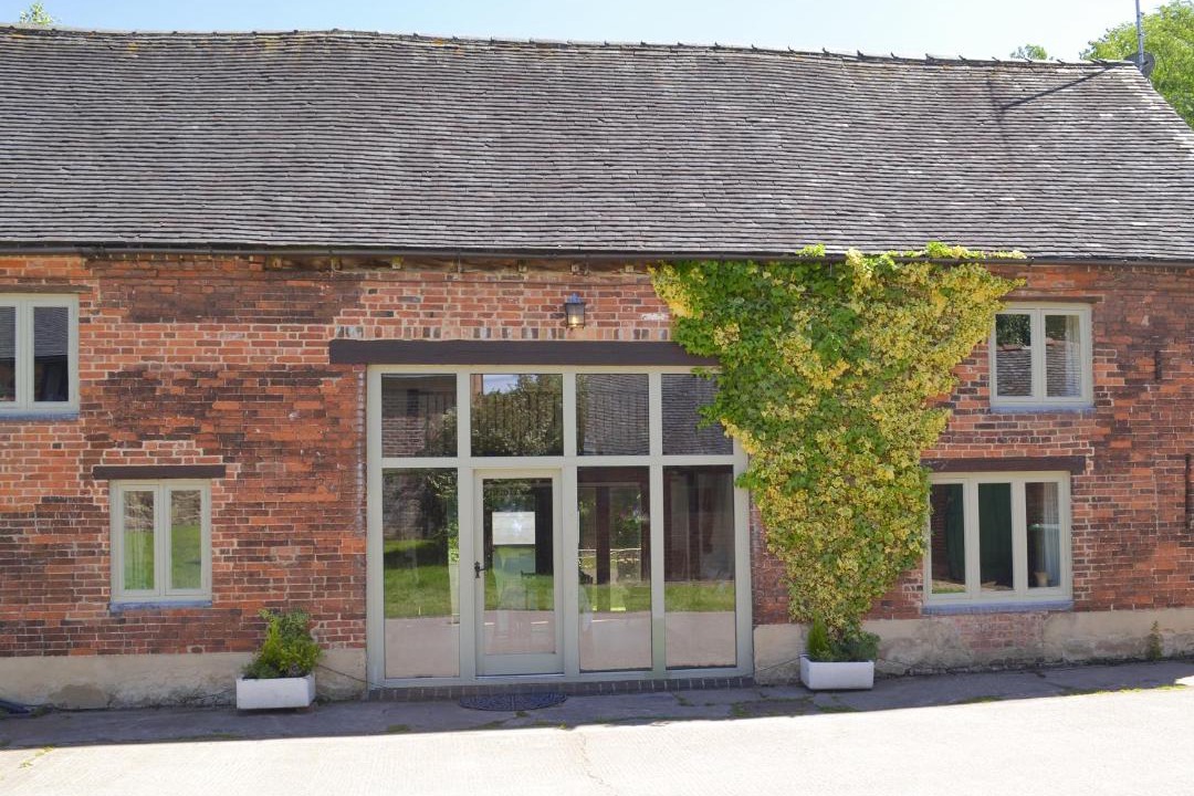 Photo of Others in Hundall