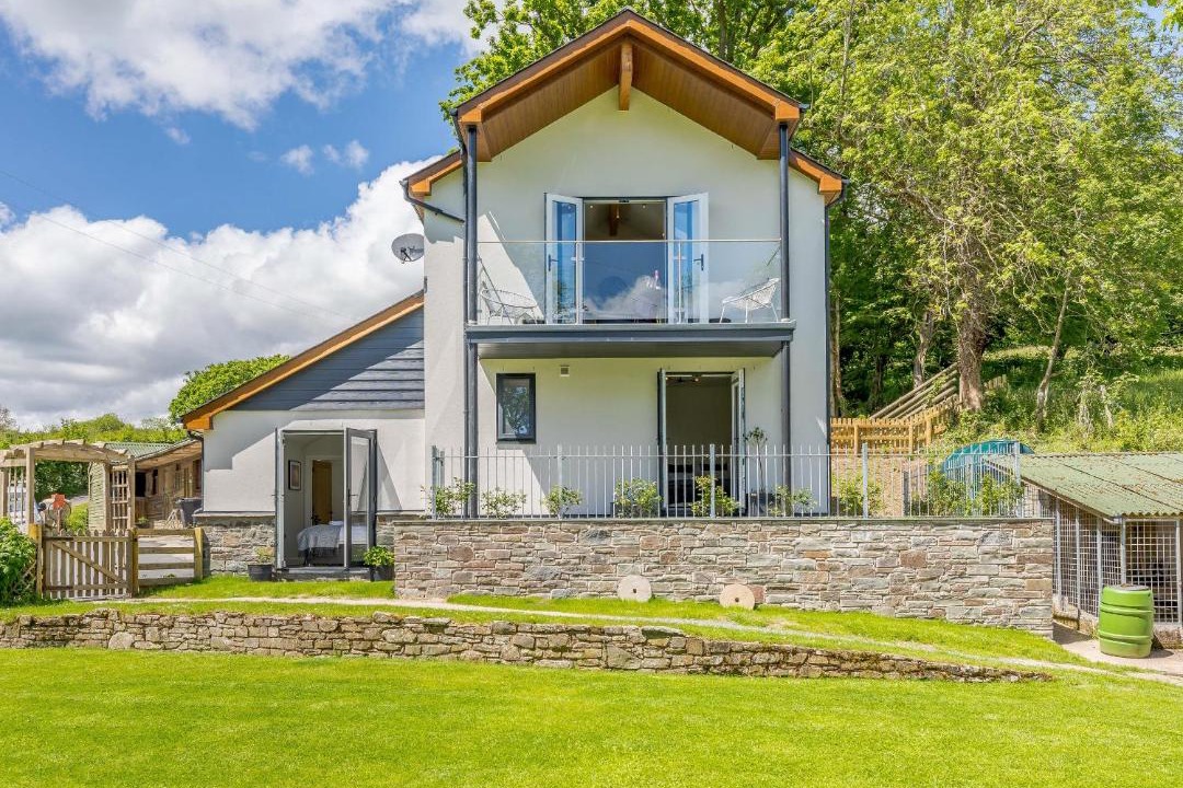 Photo of Others in Westbrook Court