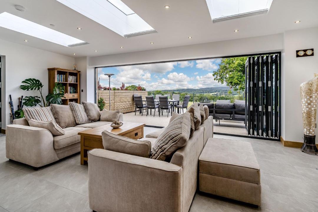 Photo of Others in Pont Yates