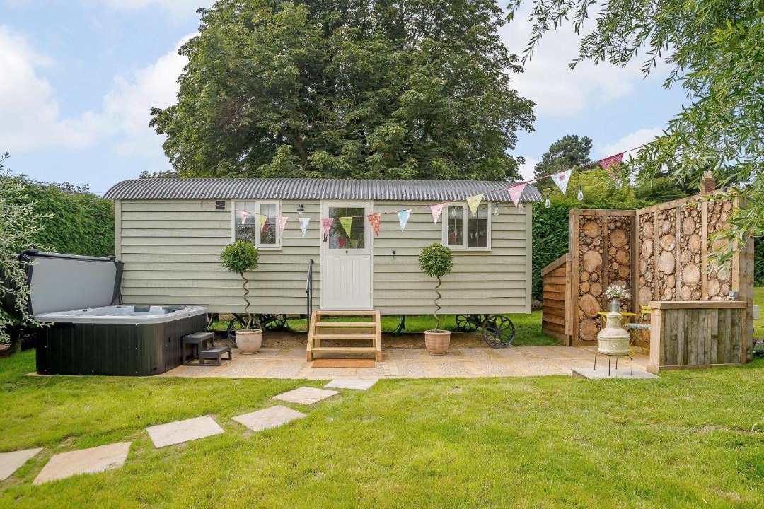 Photo of Others in Wistow