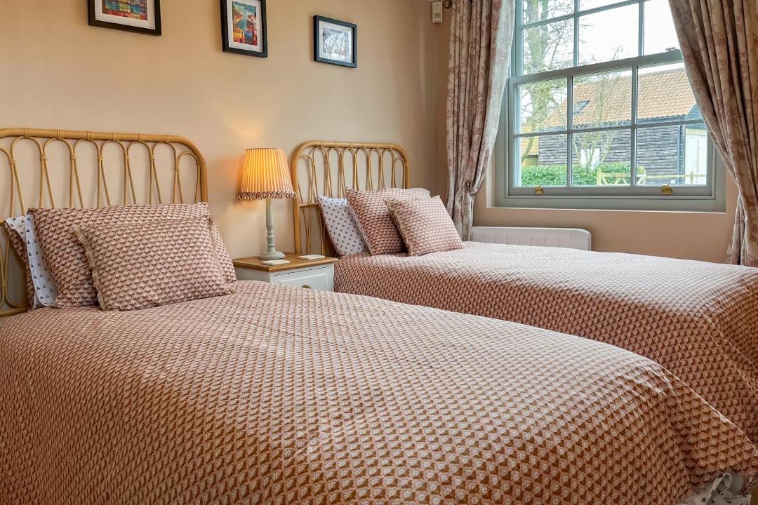 Photo of Others in Salton