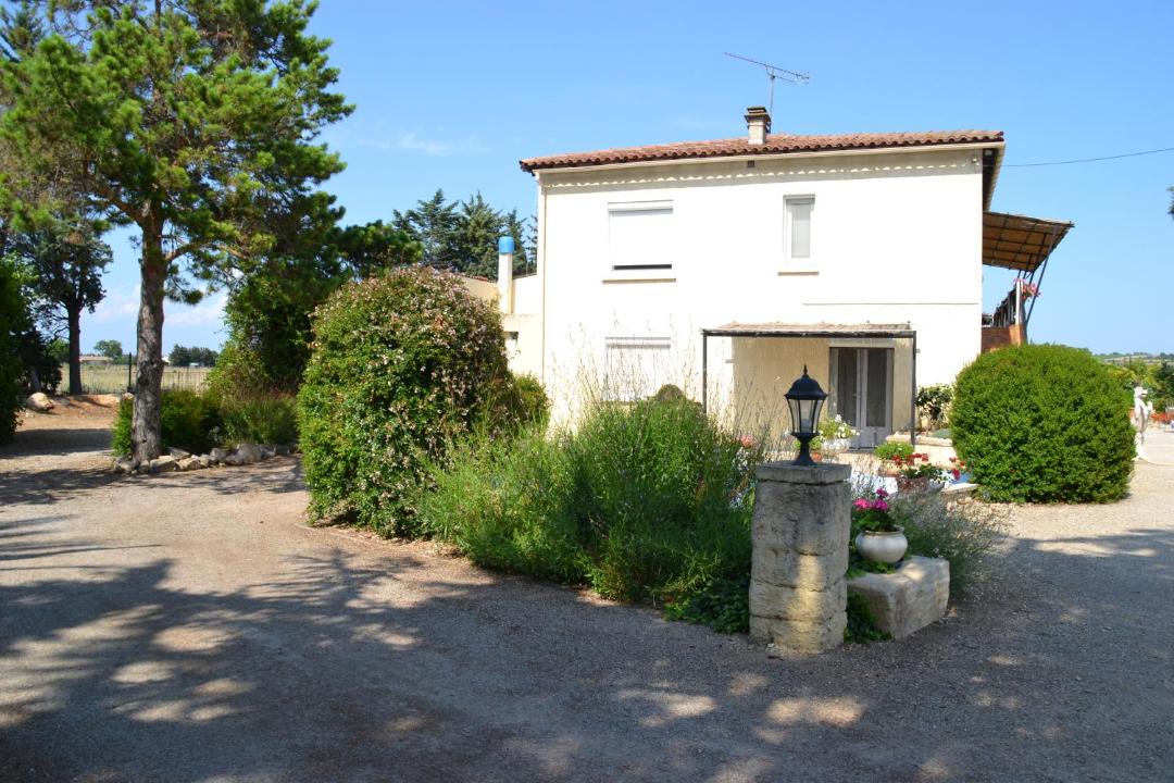 Photo of Buildings in Le Cailar