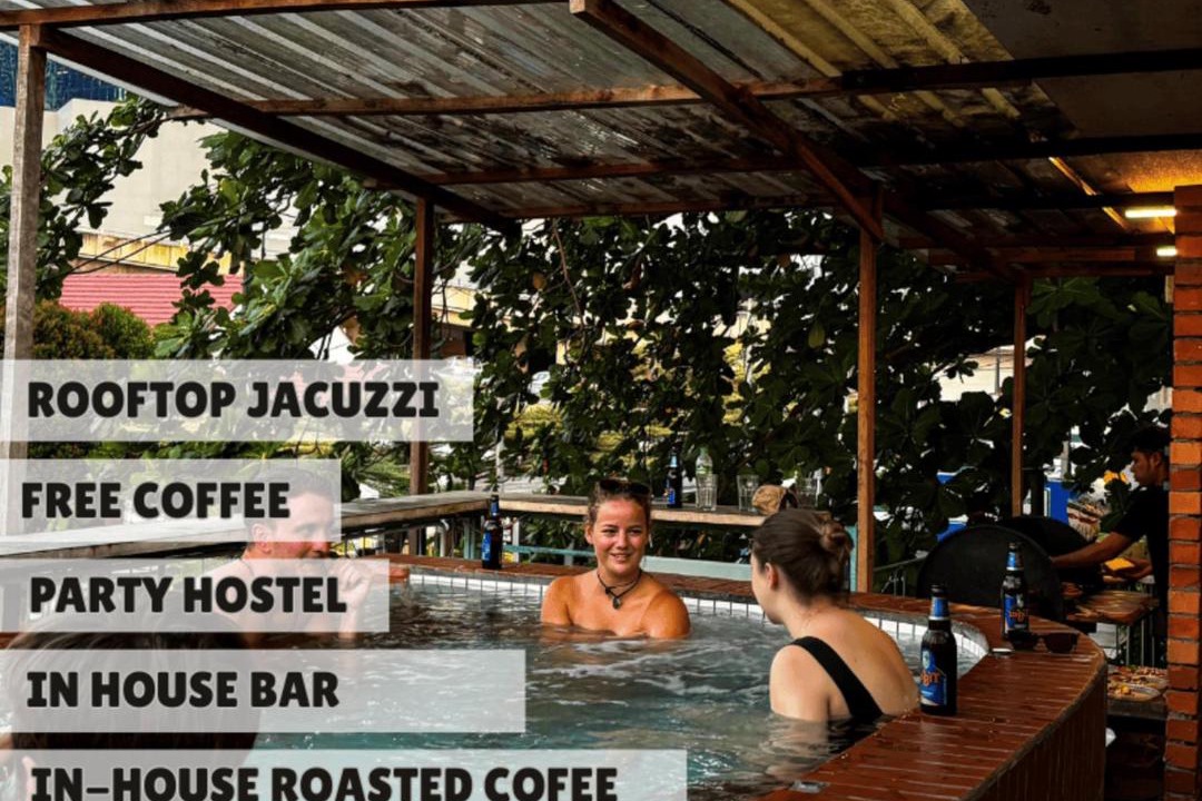 Photo of Patio Balcony in Chinatown