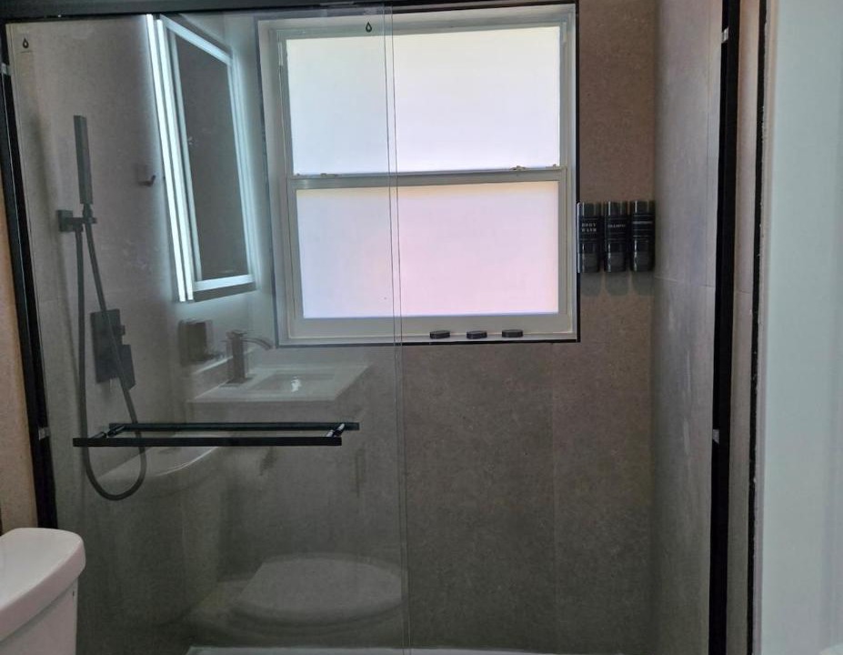 Photo of Bathroom in Bayshore Gardens