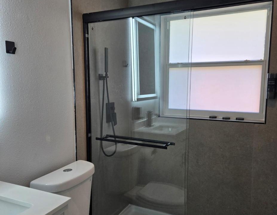Photo of Bathroom in Bayshore Gardens