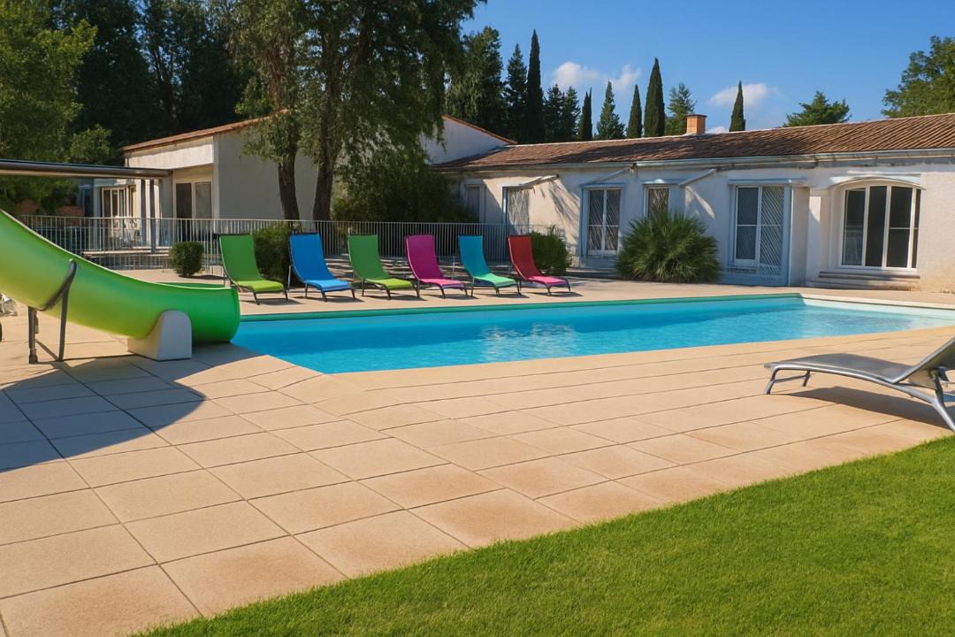 Photo of Others in Meynes