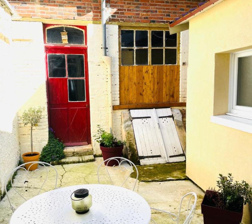 Photo of Others in Vertus