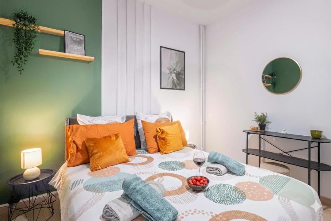 Photo of Bedroom in Dreux