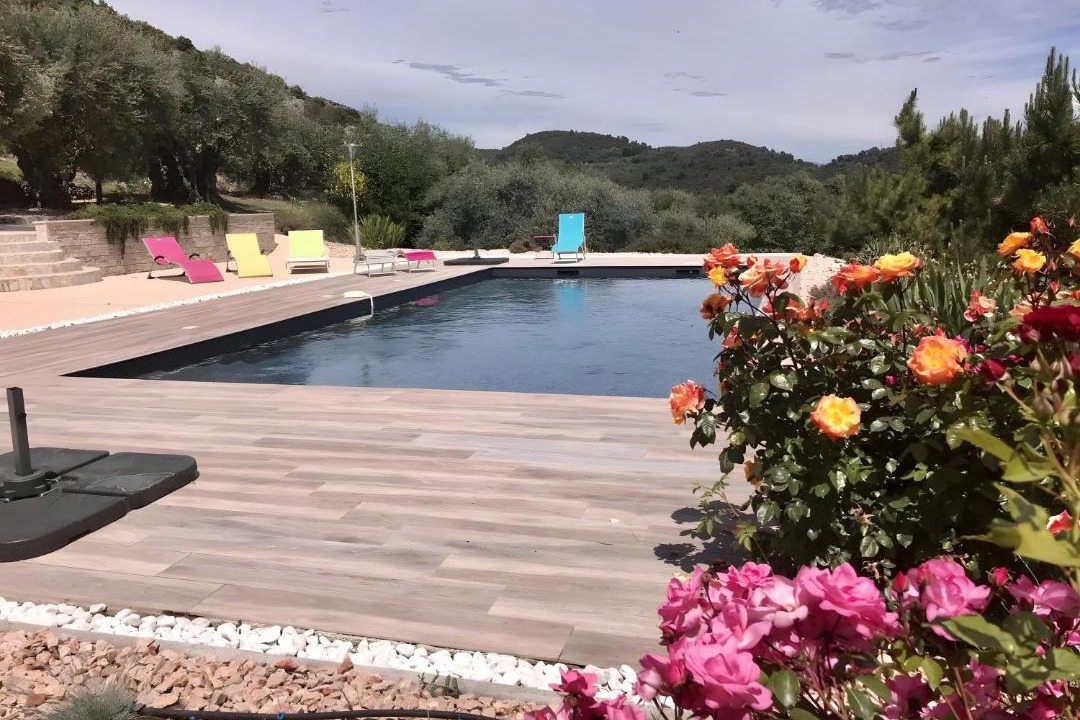 Photo of Others in Volx