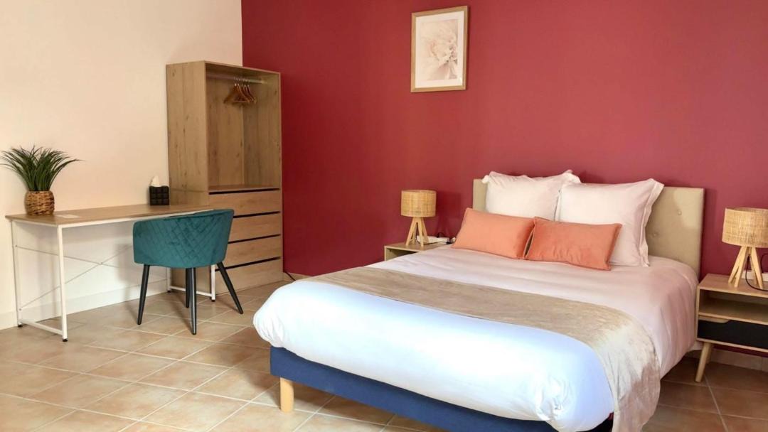 Photo of Others in Jas