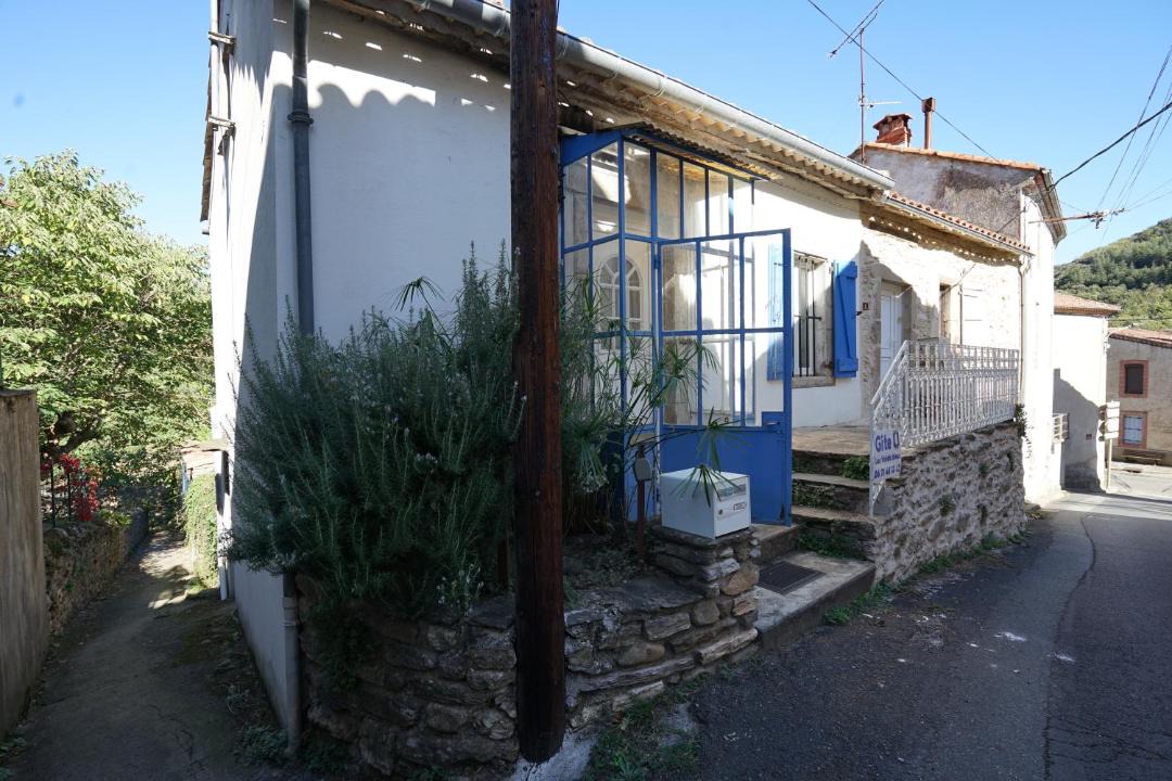 Photo of Others in Premian