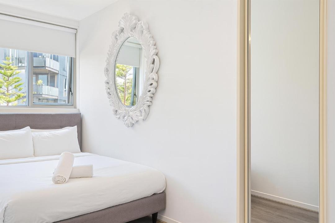 Photo of Bedroom in Main Beach