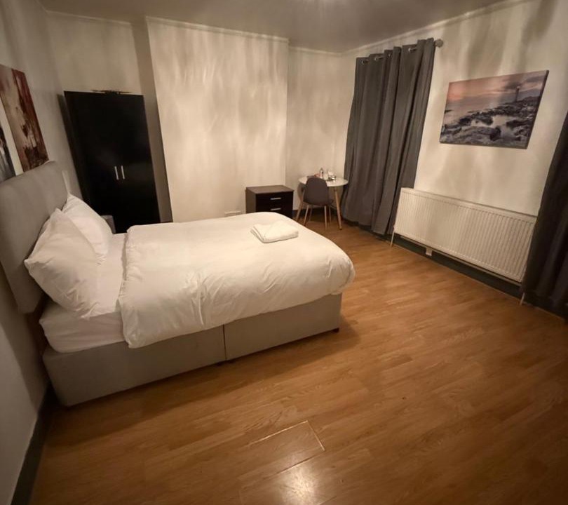 Photo of Others in Highbury West