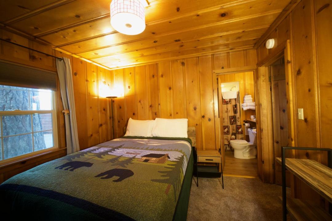 Photo of Bedroom in Dollar Point