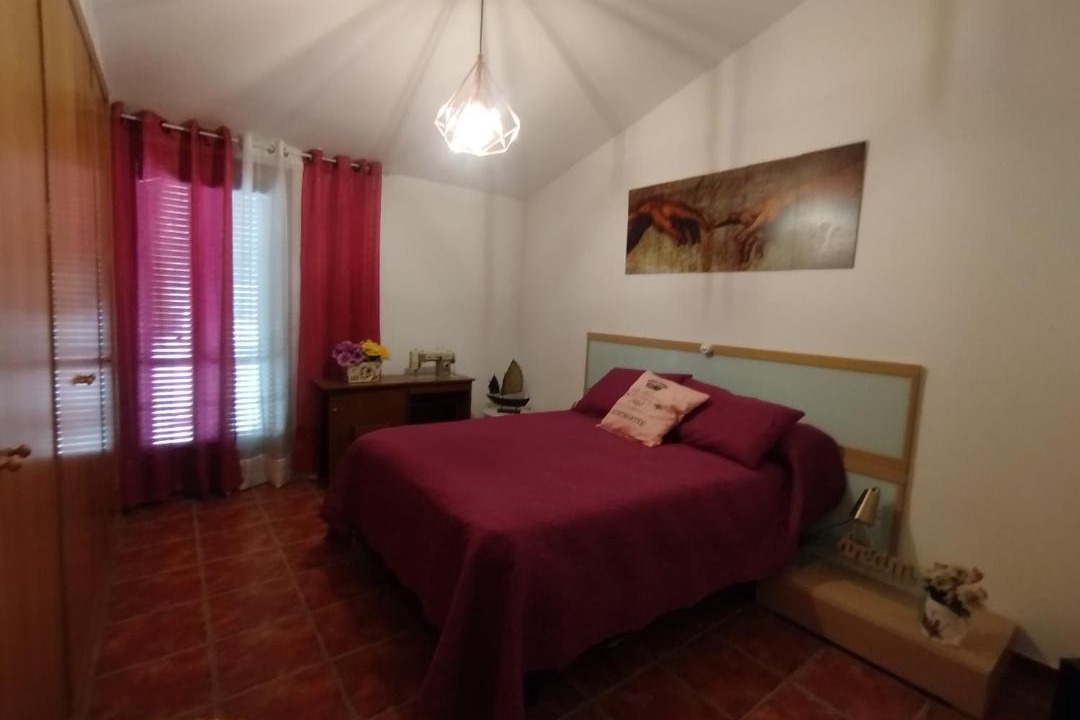 Photo of Bedroom in Polientes