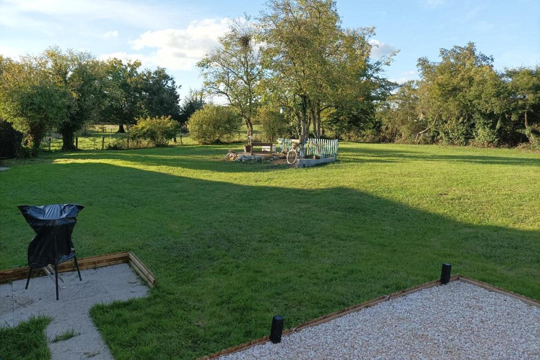 Photo of Others in Chatillon-sur-Broue