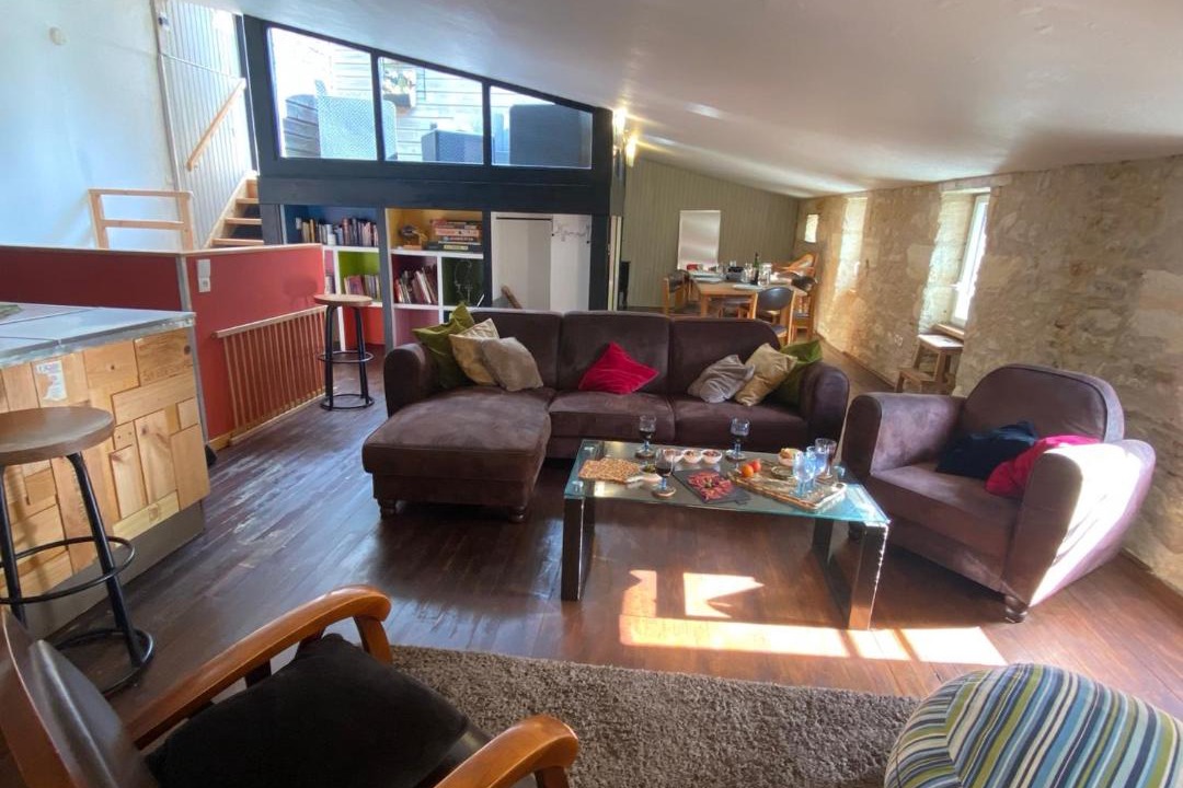 Photo of Livingroom in Blaye