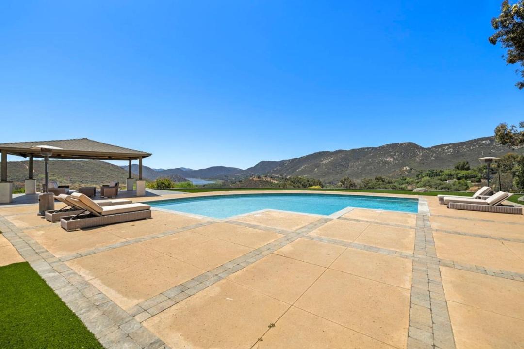 Photo of Others in Lake Hodges