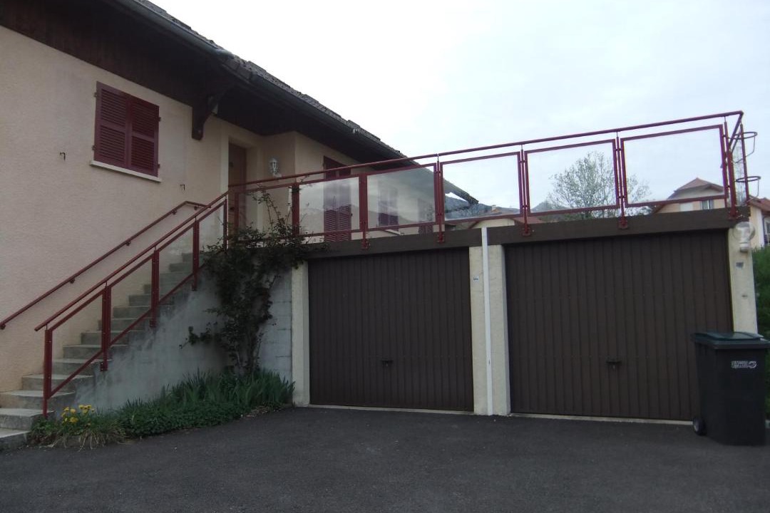 Photo of Others in Peron