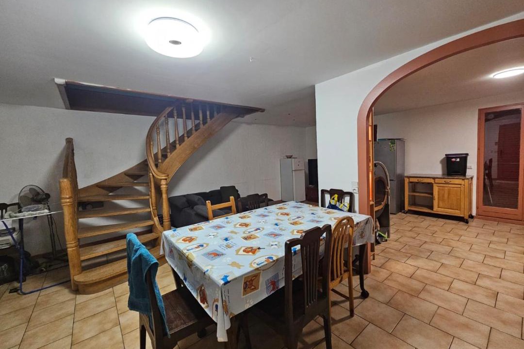 Photo of Others in Peron