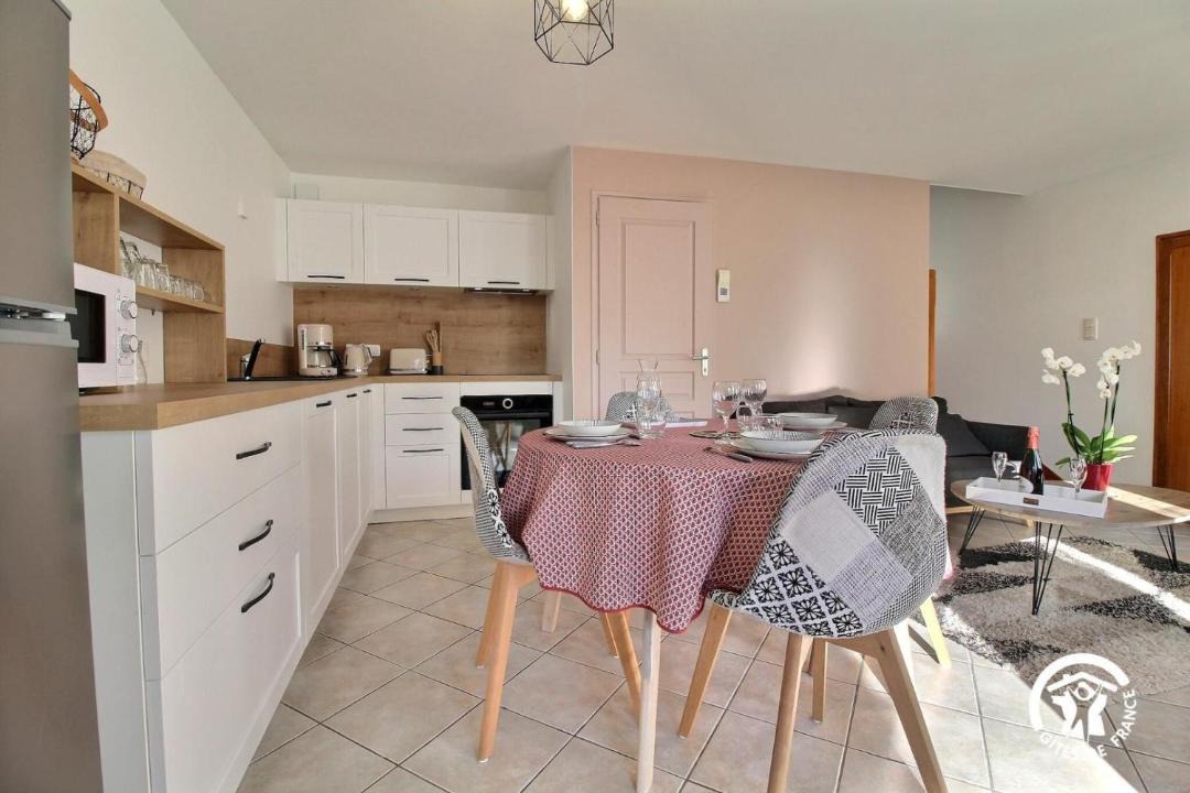 Photo of Kitchen in Monterblanc