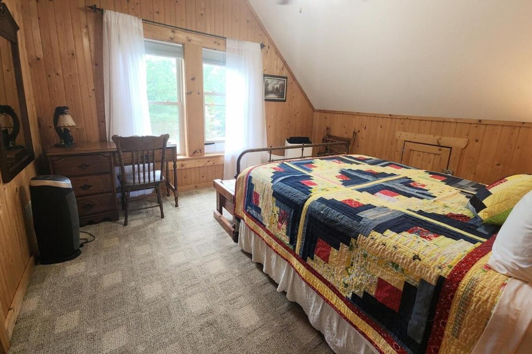 Photo of Bedroom in Sweetbriar Farms