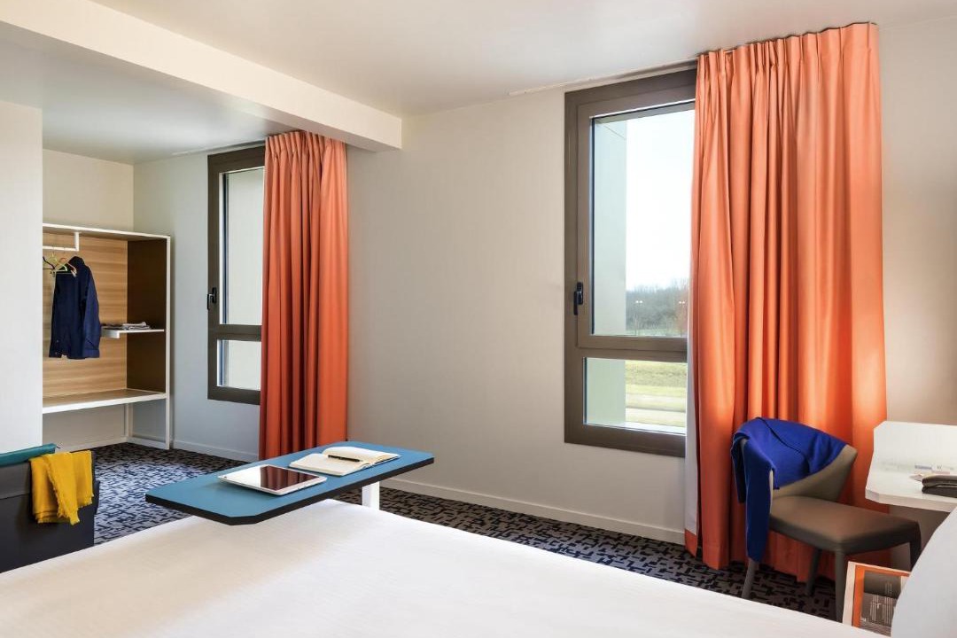 Photo of Others in Guyancourt